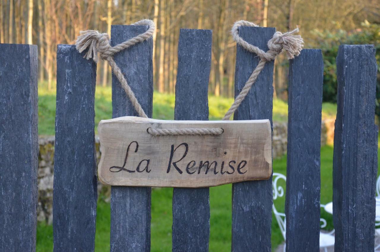 Saint-Hilaire-de-MortagneLa Remise 4 Etoiles别墅 外观 照片