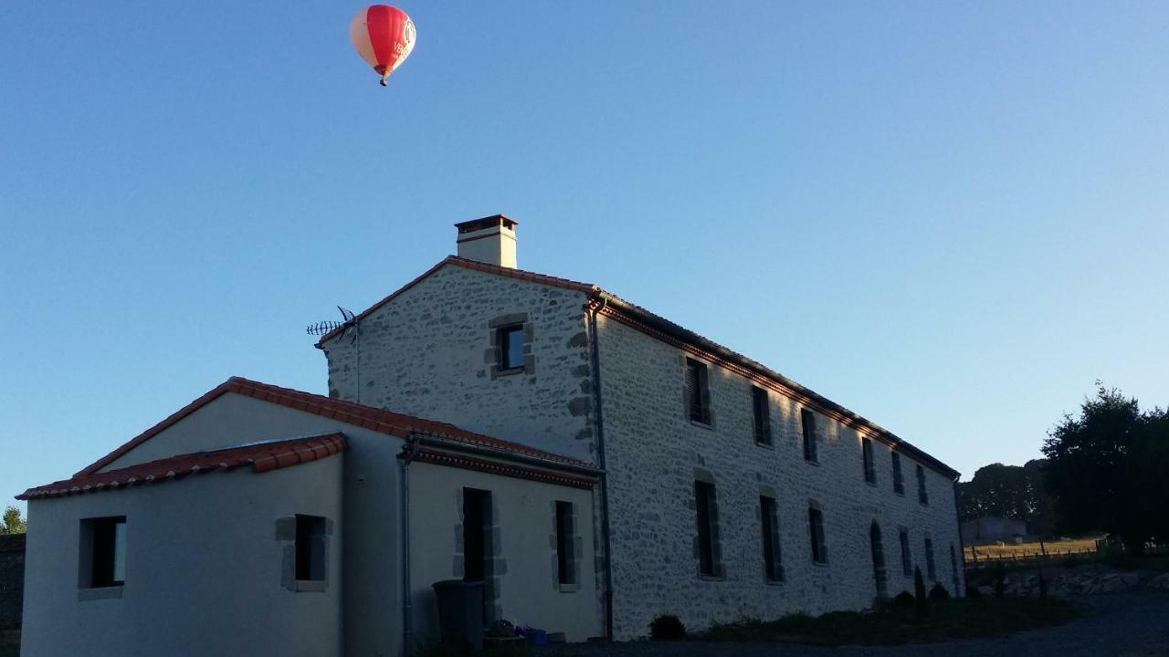 Saint-Hilaire-de-MortagneLa Remise 4 Etoiles别墅 外观 照片