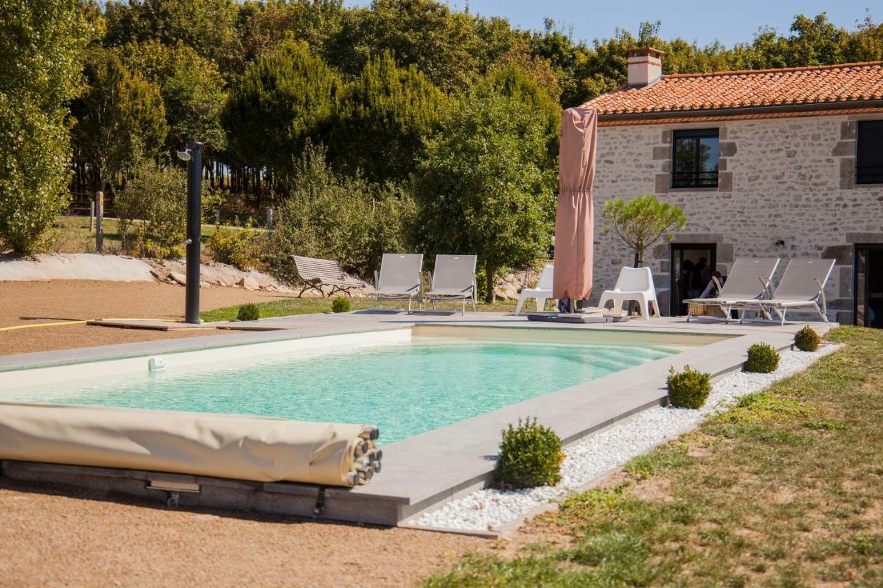 Saint-Hilaire-de-MortagneLa Remise 4 Etoiles别墅 外观 照片